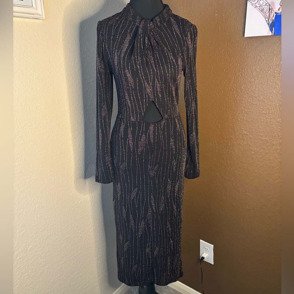 Versona Black Long-Sleeve Midi Dress with Metallic Pink Stripe Detail